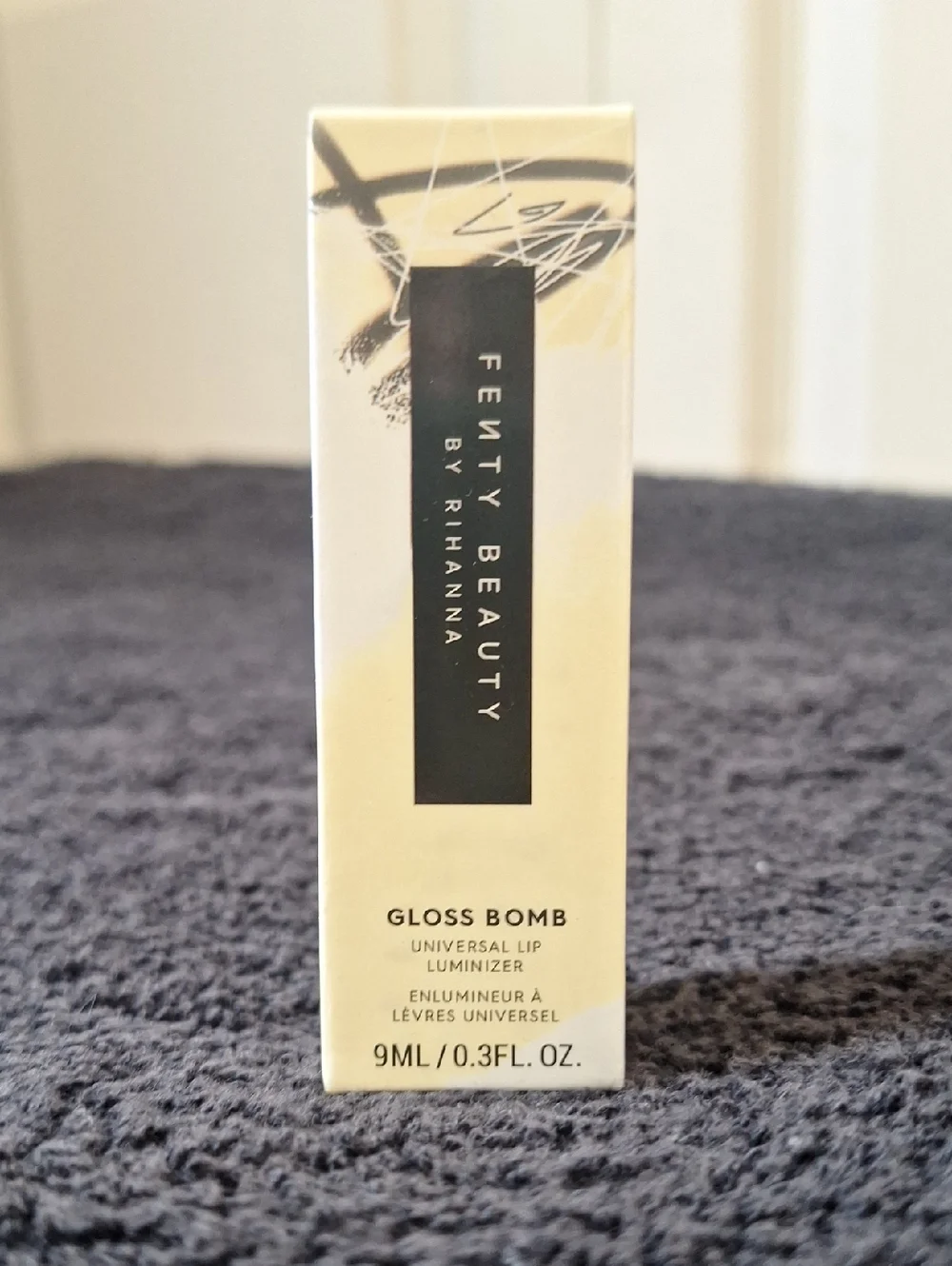 Fenty Beauty Gloss Bomb Universal Lip Luminizer - Fenty Glow - Brownish Red